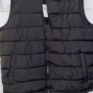 2 Wn Gap Winter Vest & 1 Mn Gap Winter Vest